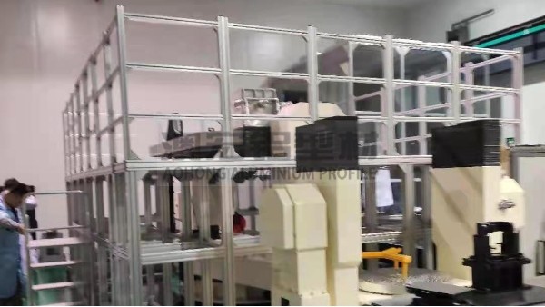 車(chē)間師傅狂贊！鋁型材分子泵支撐裝配臺(tái)